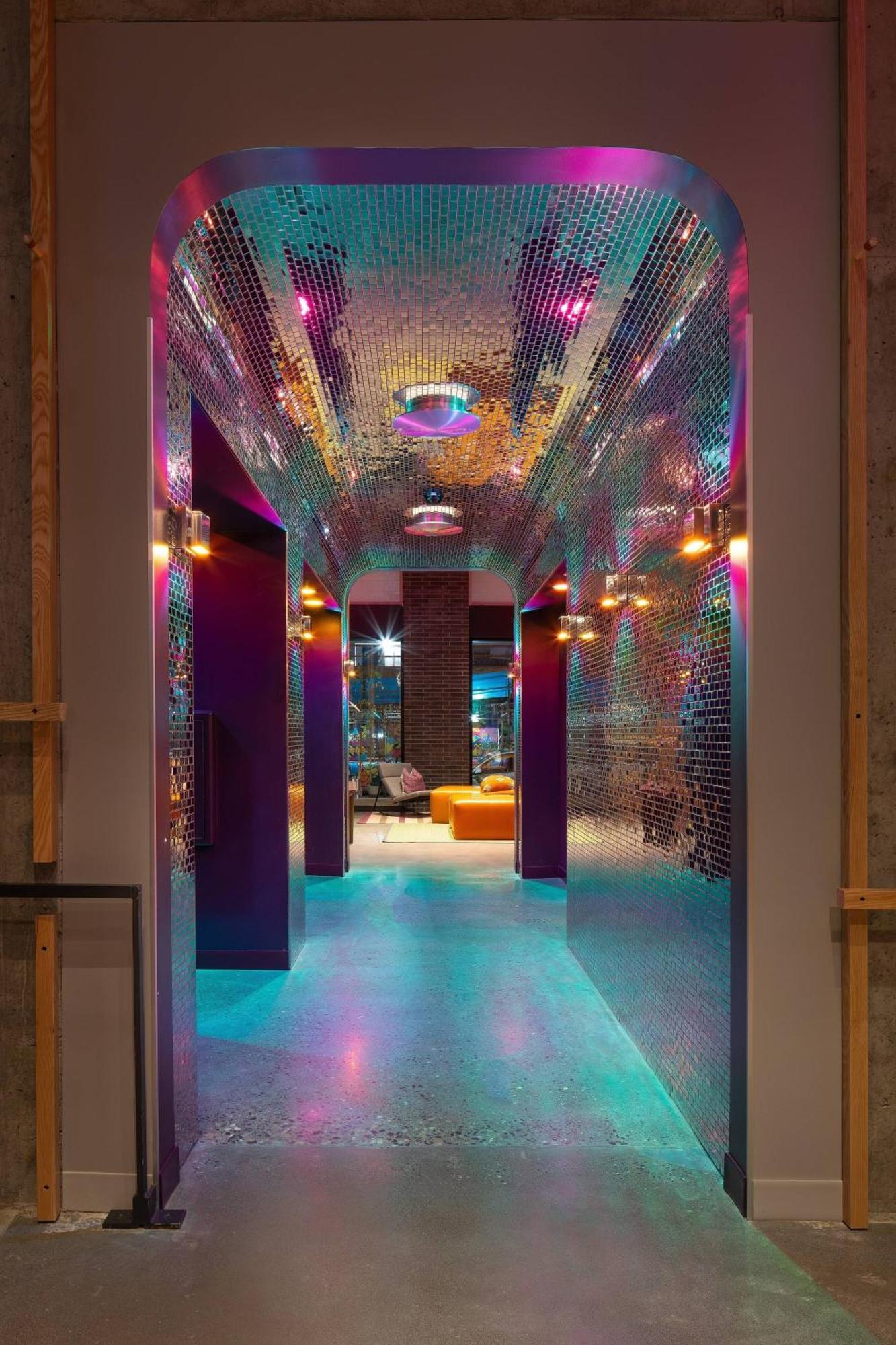 Moxy Portland Downtown Hotel Eksteriør billede