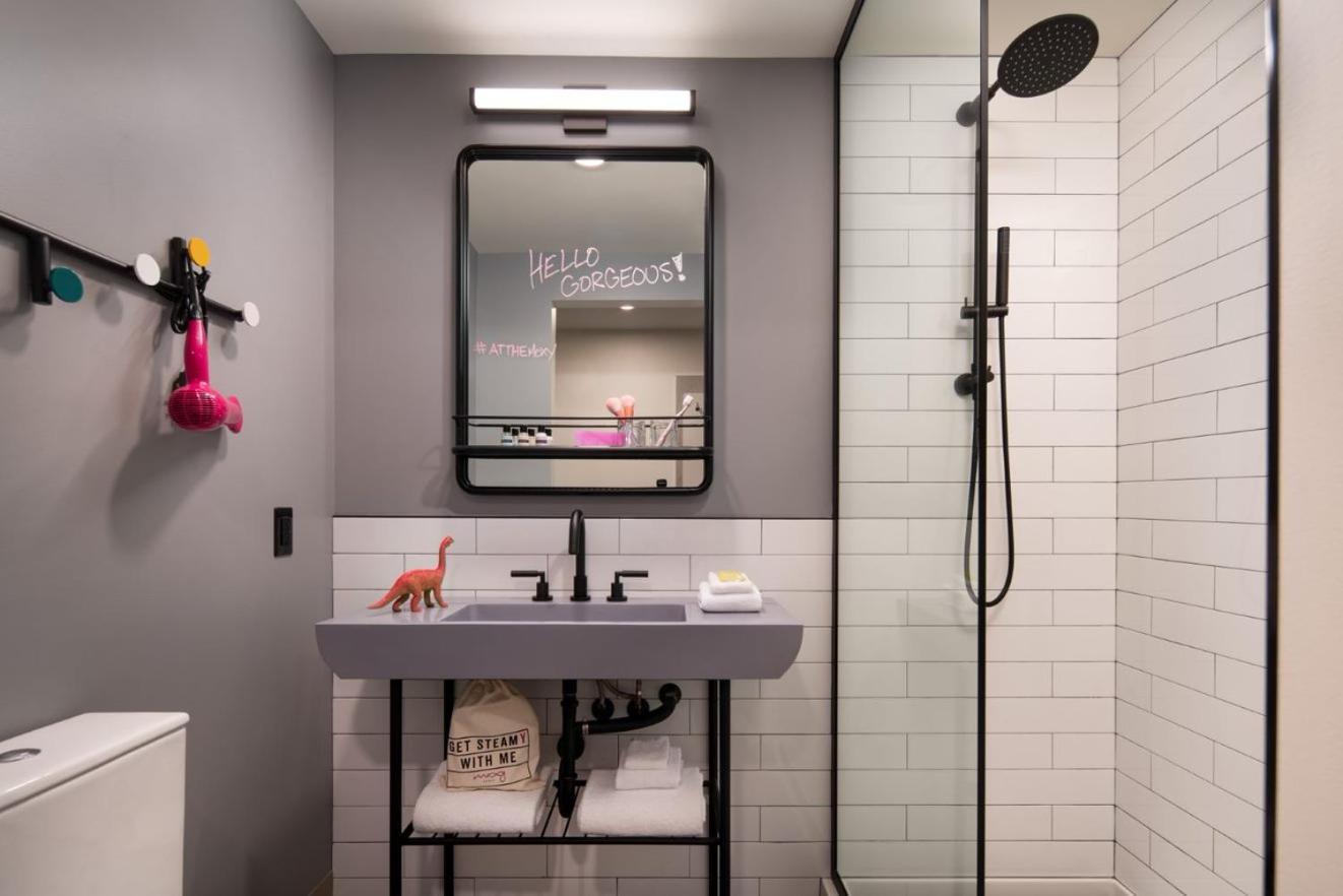 Moxy Portland Downtown Hotel Eksteriør billede
